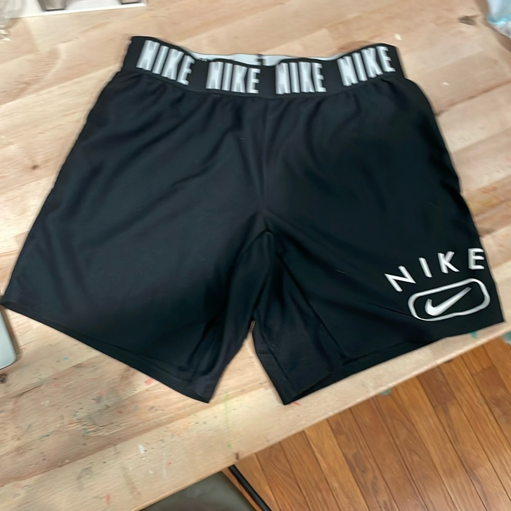 nike girls shorts